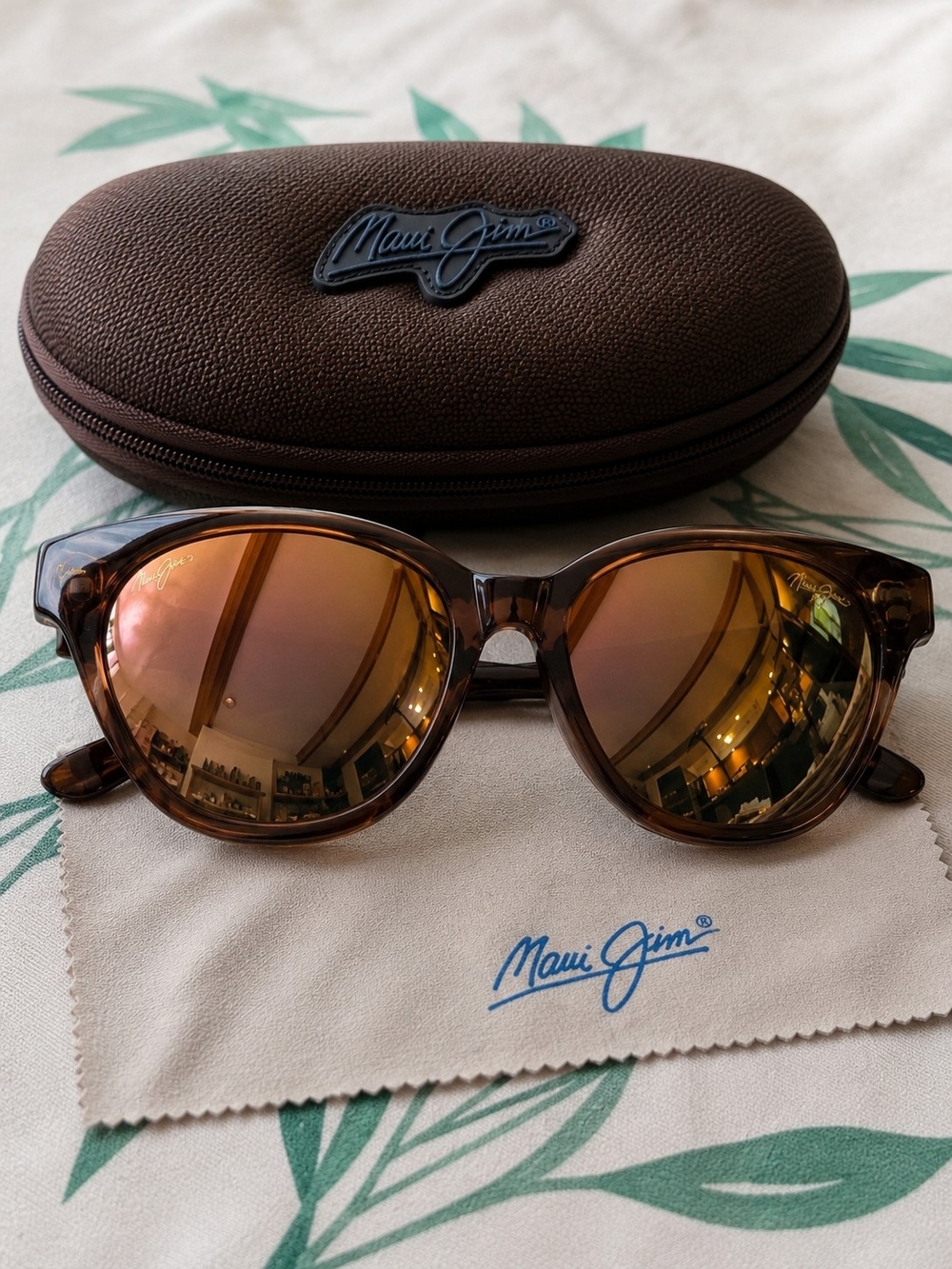 Maui Jim Glory Glory 56-17-145
Authentic Maui Jim Glory Glory New